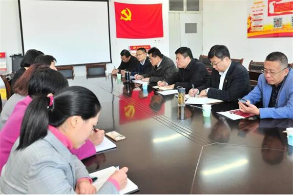 李明在心理学系座谈交流 李明在心理学系座谈交流