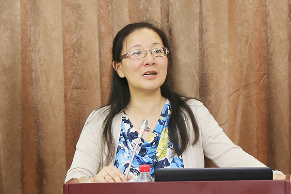 复旦大学中国残疾问题研究中心主任、残疾人健康管理专业委员会主任委员吕军介绍专业委员会筹备情况及工作规划 复旦大学中国残疾问题研究中心主任、残疾人健康管理专业委员会主任委员吕军介绍专业委员会筹备情况及工作规划