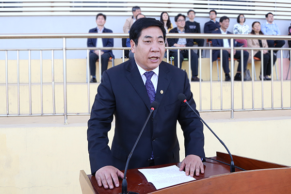 大会组委会主任、副校长井西学致闭幕词 大会组委会主任、副校长井西学致闭幕词