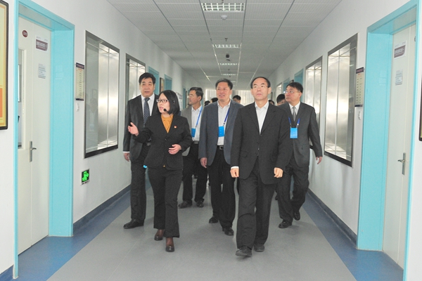 集体走访医学检验学系 集体走访医学检验学系